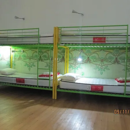 Hostel Go *